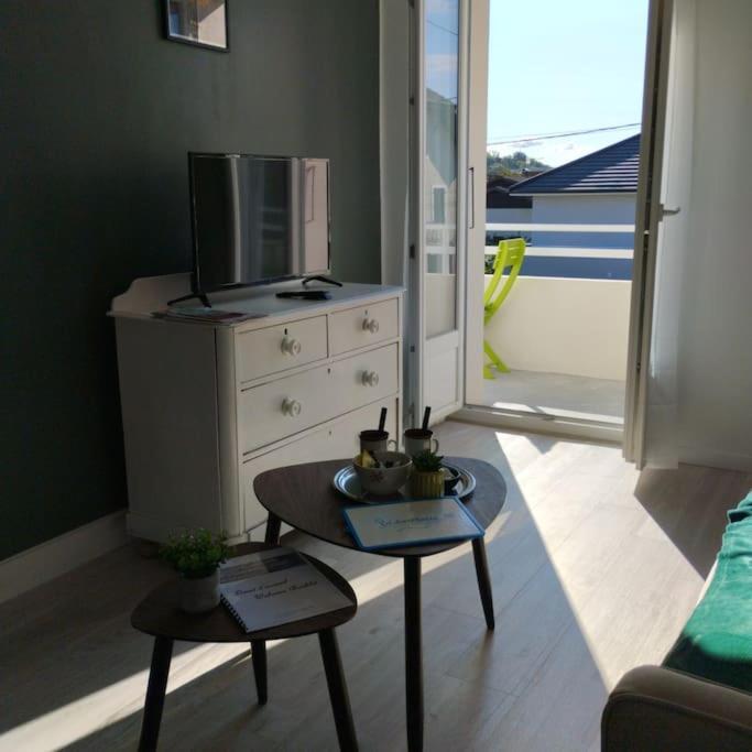 Appartement Verdoyant Au Bord Du Lac Leman Entre Evian Et Thonon Dans Une Villa Publier Exterior photo